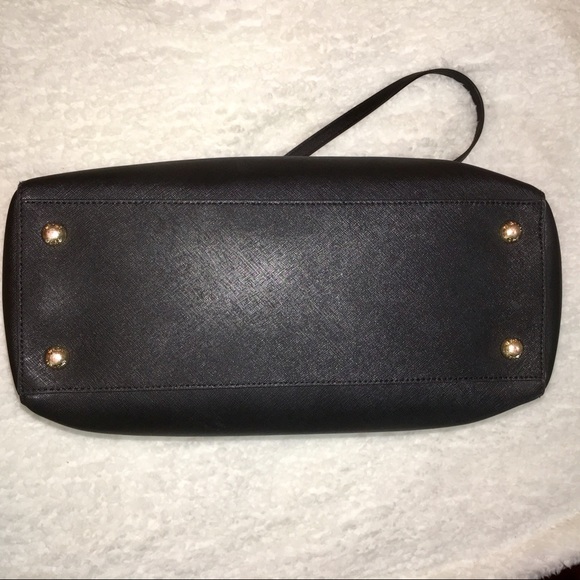 ❌SOLD❌Michael Kors Large Jet Set Handbag NWT - Picture 4 of 8